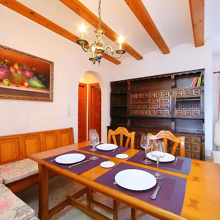 Holiday home Holiday Avellana